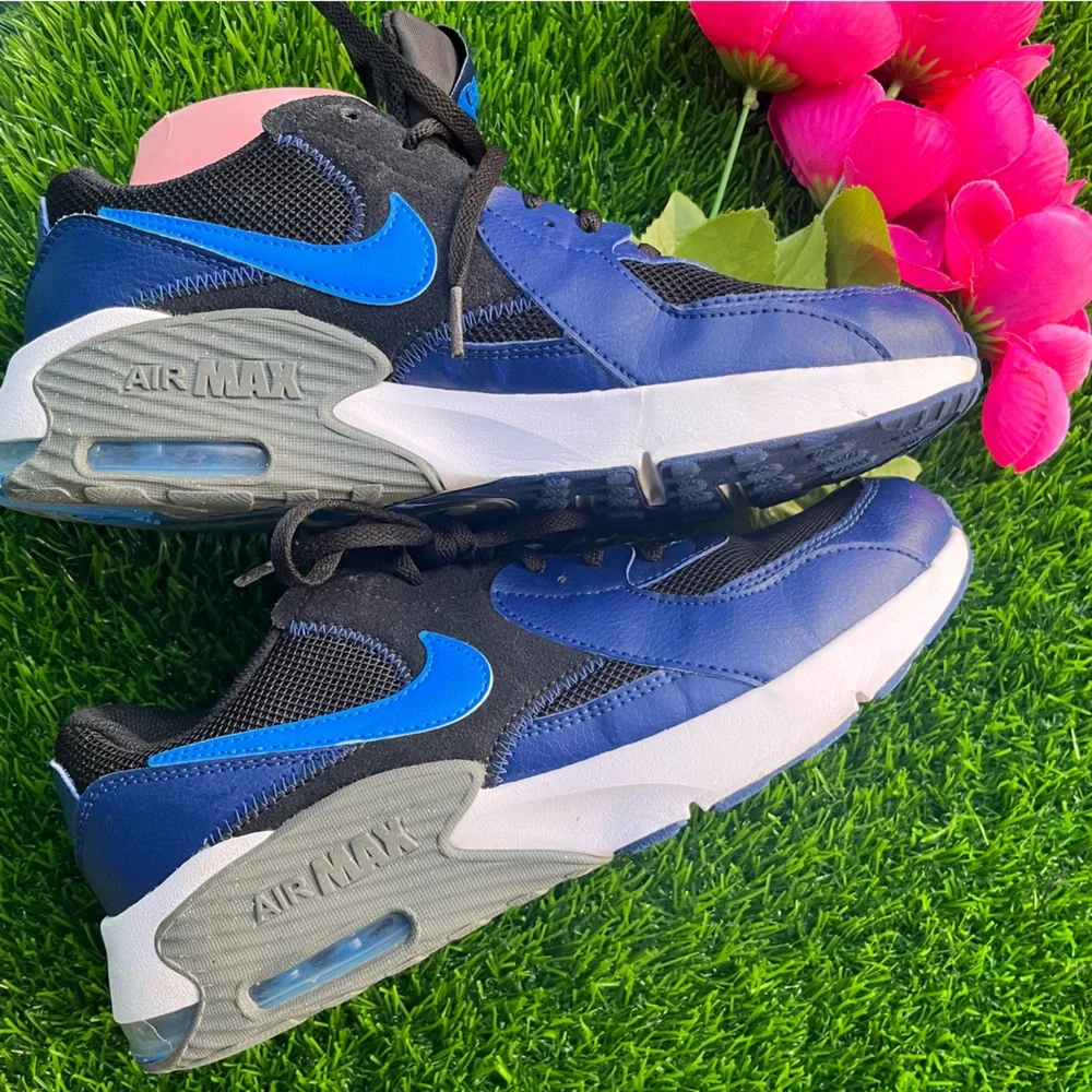 NIKE AIRMAX NAVY BLACK 7Y GUC